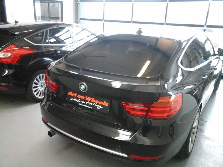 BMW 3-serie GT getint 20% vaste klant van Rick van Lierop autobedrijf