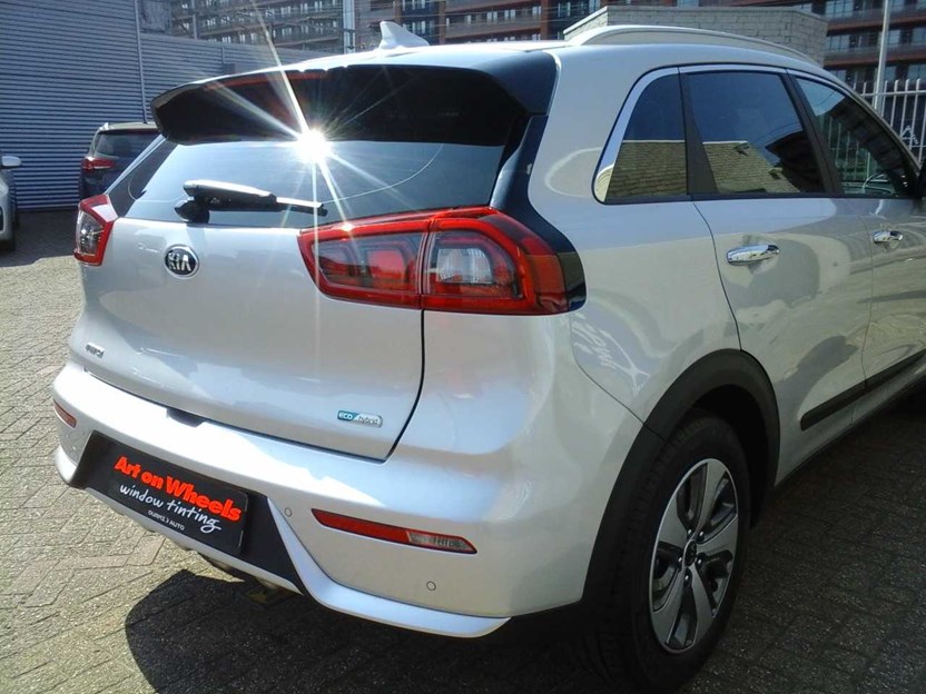 Kia Niro Hybride raamfolie montage