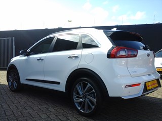 Nieuwe Kia Niro Geblindeerd voor Durmi 20% glasfolie